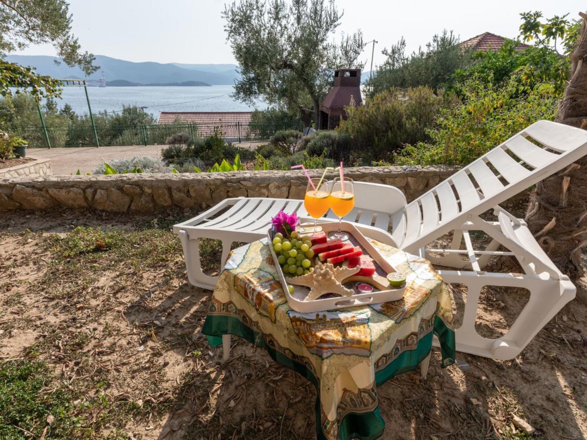 Holiday Home Dubra By Interhome Komarna Extérieur photo