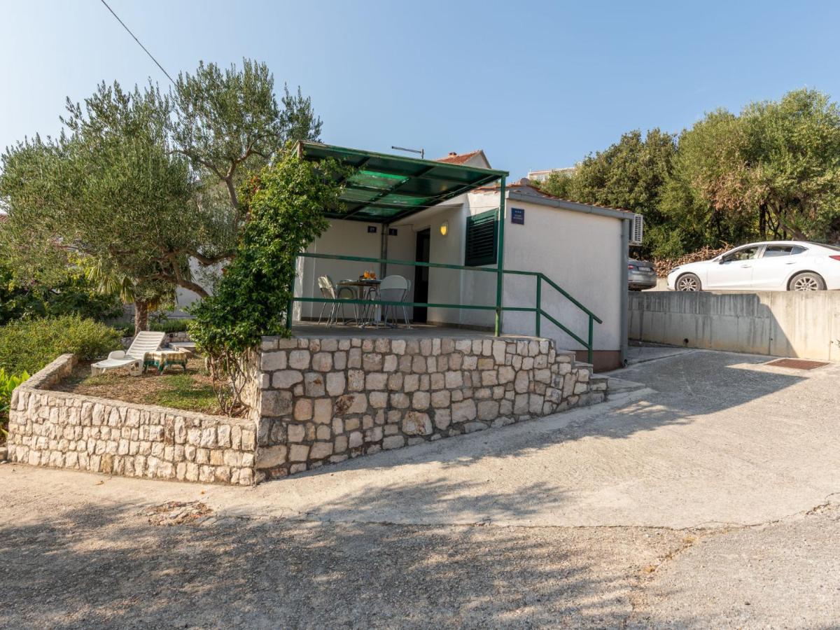 Holiday Home Dubra By Interhome Komarna Extérieur photo